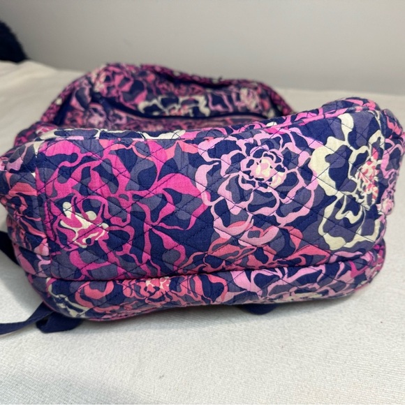 Vera Bradley Large Backpack. Pink and purple floral pattern - Picture 4 of 12